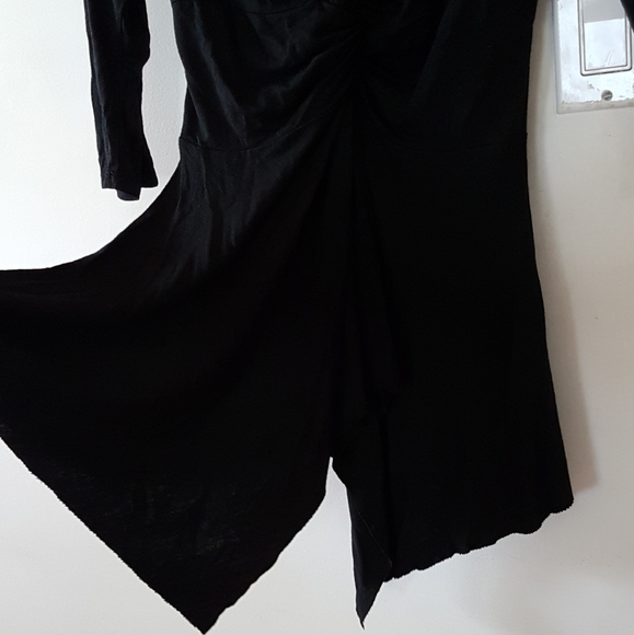 Guess by Marciano Black Deep V Twist Top - Picture 2 of 4